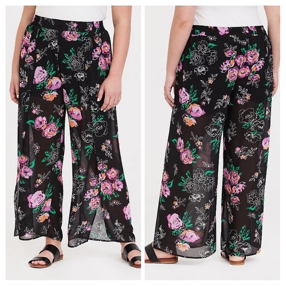 Torrid BLACK FLORAL CHIFFON TULIP LEG PANTDETAILS - Picture 1 of 5